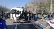 Серьёзное ДТП под Петрозаводском: автобус столкнулся с легковым автомобилем — есть пострадавшие
