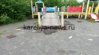 *Опасная детская площадка в Петрозаводске: родители бьют тревогу из-за угрозы для детей*