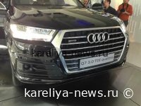 Audi Q7 2026: как инновационные световые сигналы превращают дорогу в холст безопасности