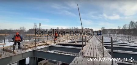 Новый пешеходный мост через Лососинку в Петрозаводске: когда ждать открытия и что изменится для горожан